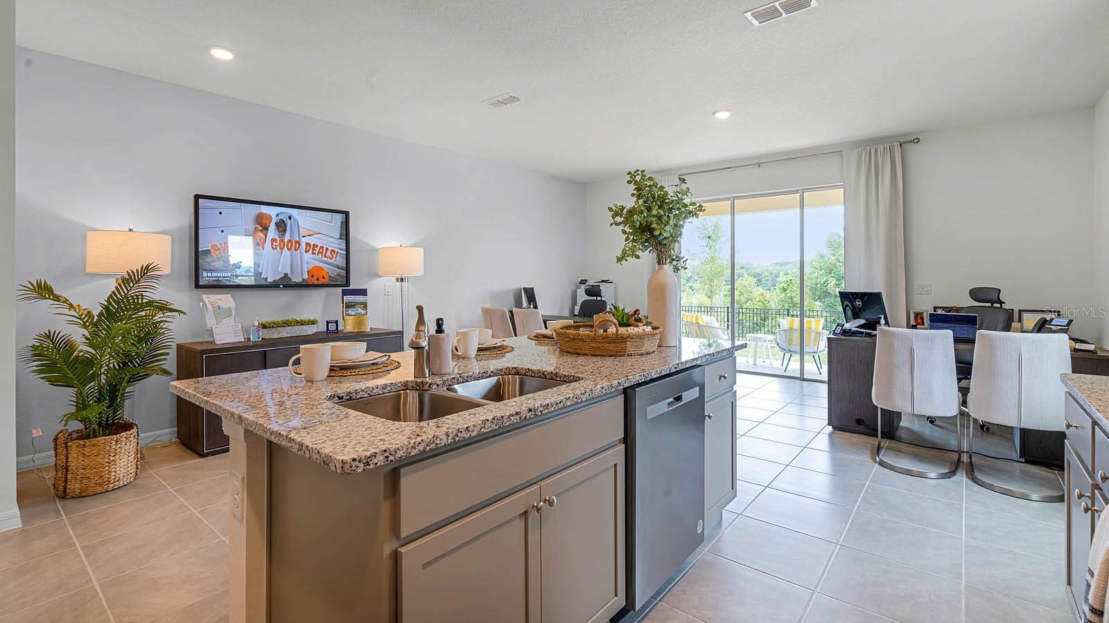 994 LIDO DR, HOWEY IN THE HILLS, FL, 34737