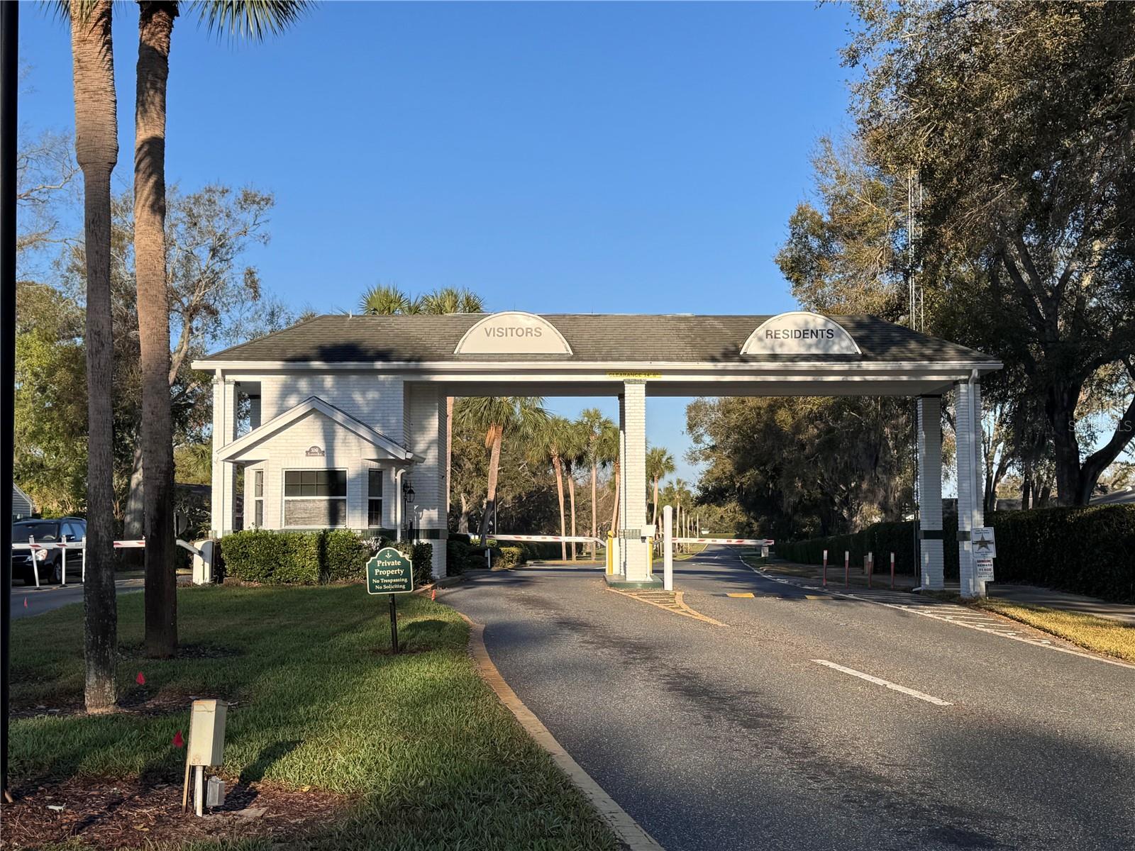 25124 TWELVE OAKS RD, LEESBURG, FL, 34748