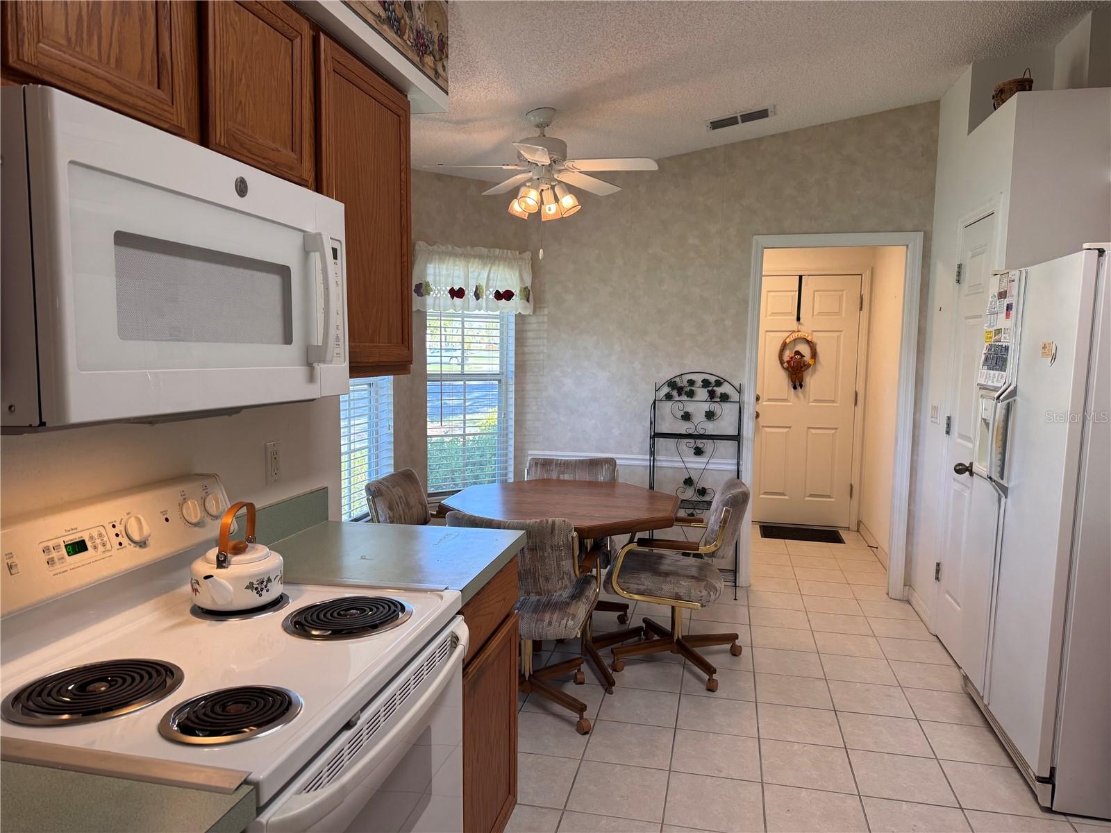 25124 TWELVE OAKS RD, LEESBURG, FL, 34748