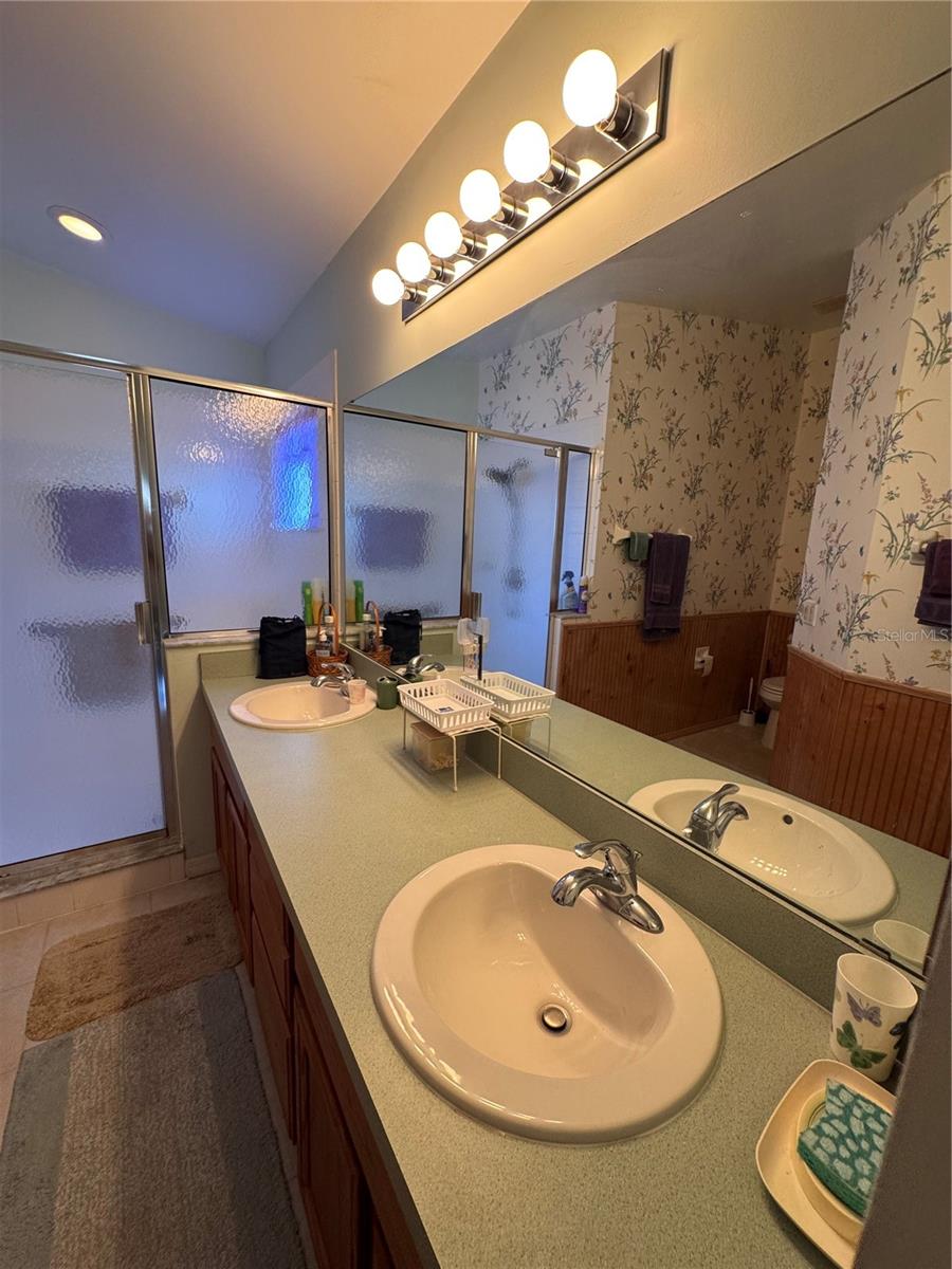 25124 TWELVE OAKS RD, LEESBURG, FL, 34748