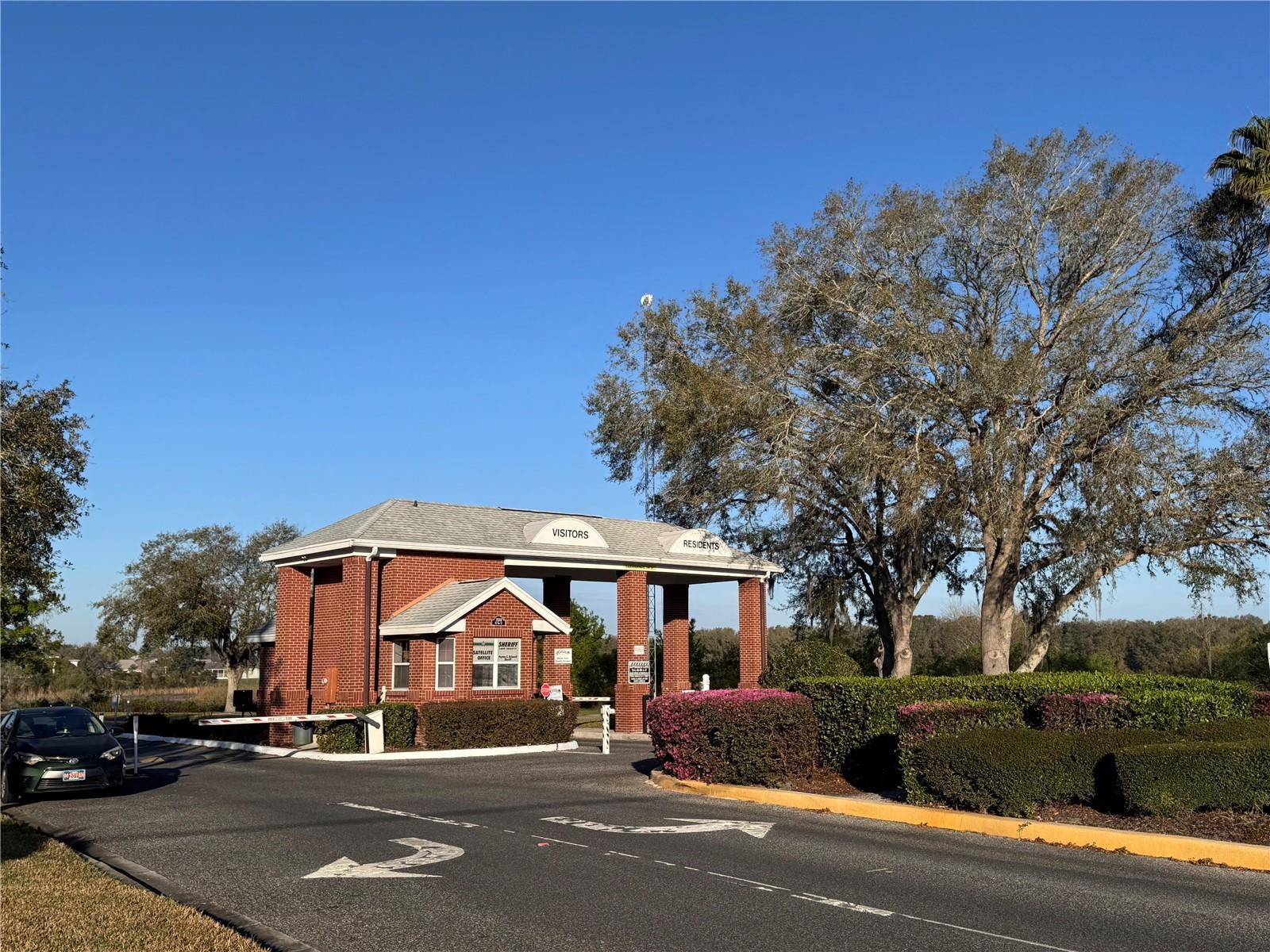 25124 TWELVE OAKS RD, LEESBURG, FL, 34748