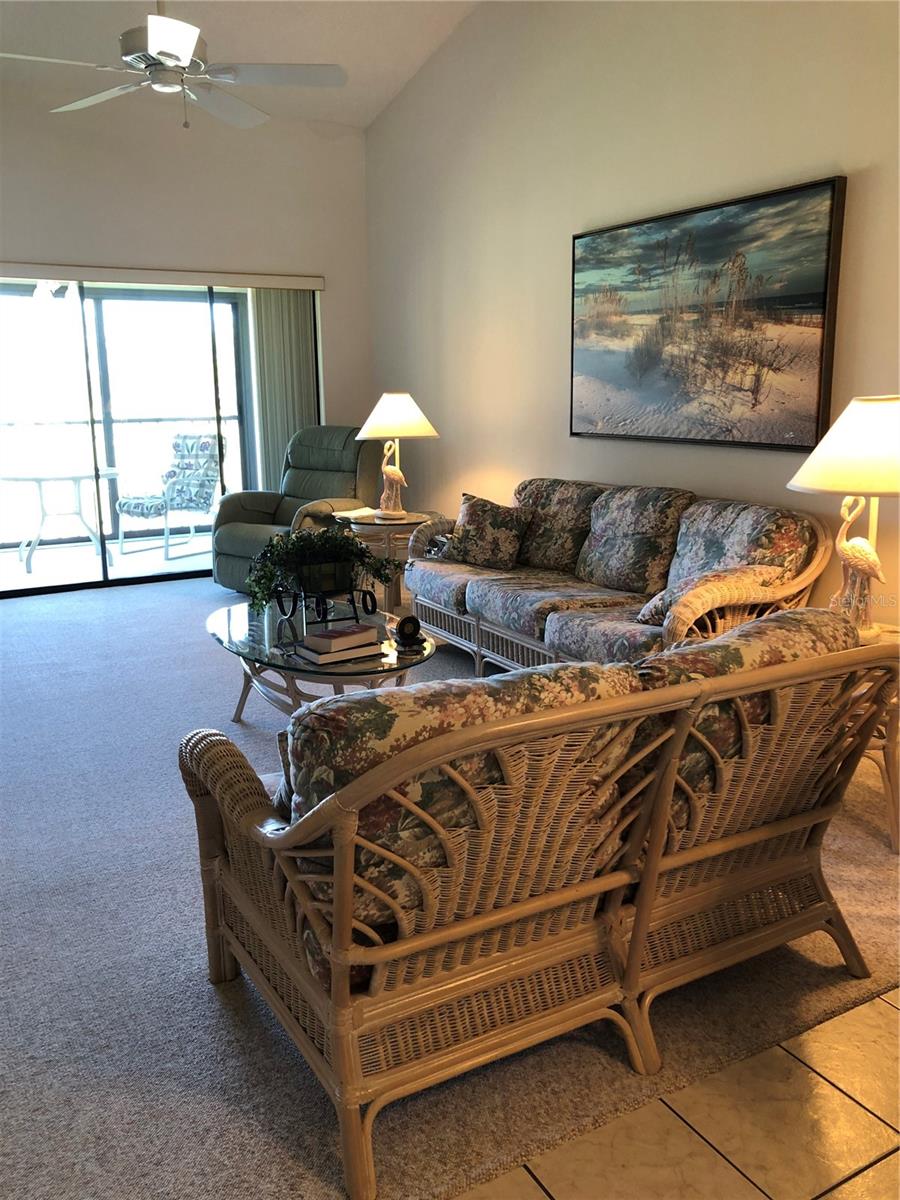 6211 TIMBER LAKE DR #B4, SARASOTA, FL, 34243