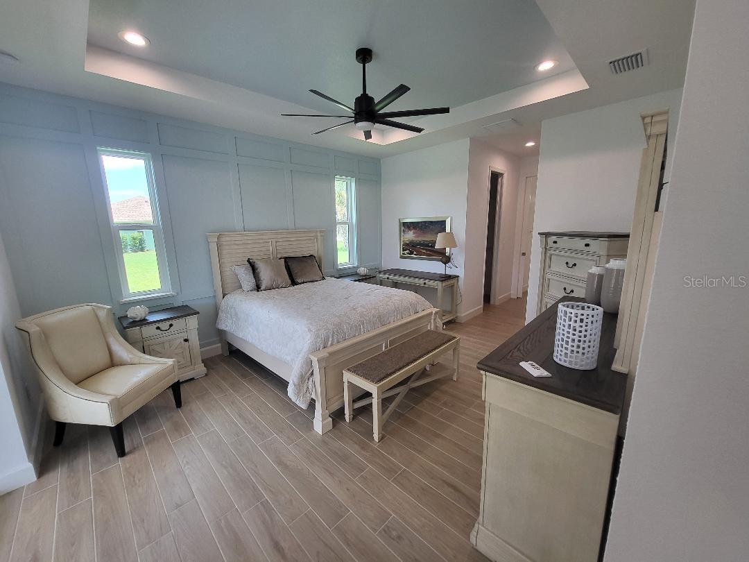 418 ROTONDA CIR, ROTONDA WEST, FL, 33947