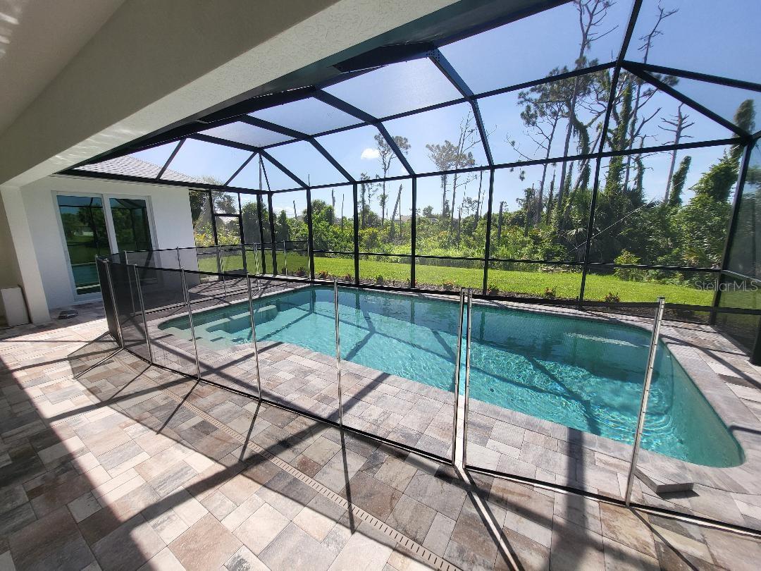 418 ROTONDA CIR, ROTONDA WEST, FL, 33947
