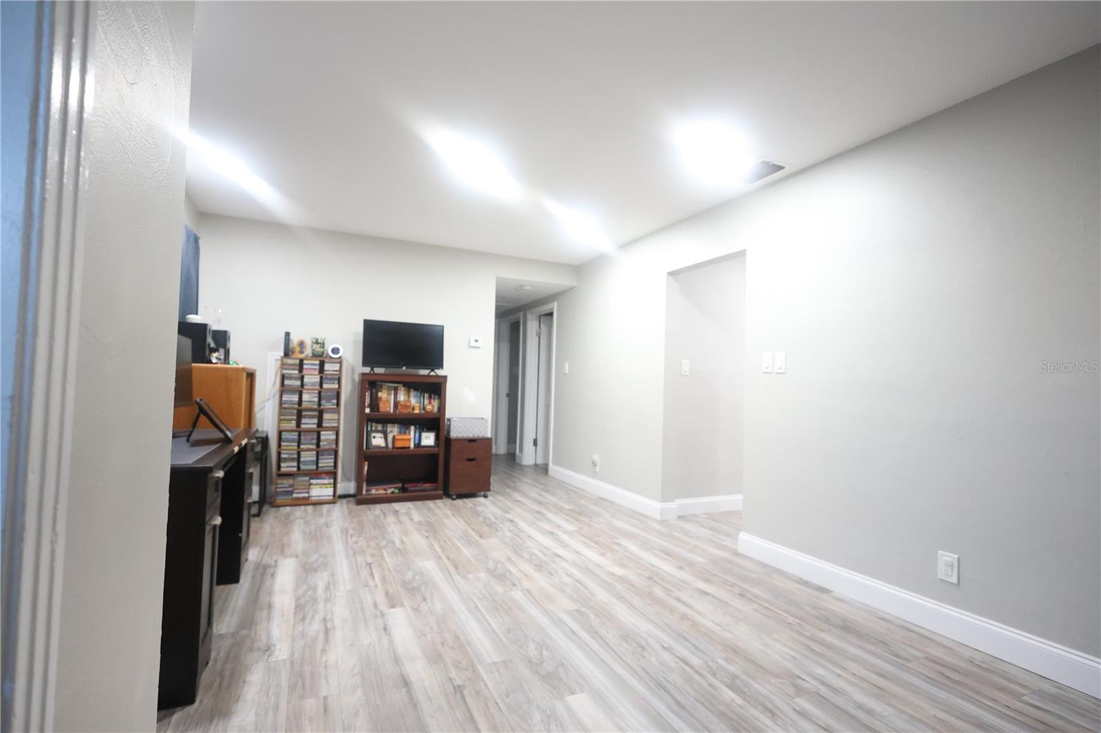4514 PORPOISE DR, TAMPA, FL, 33617