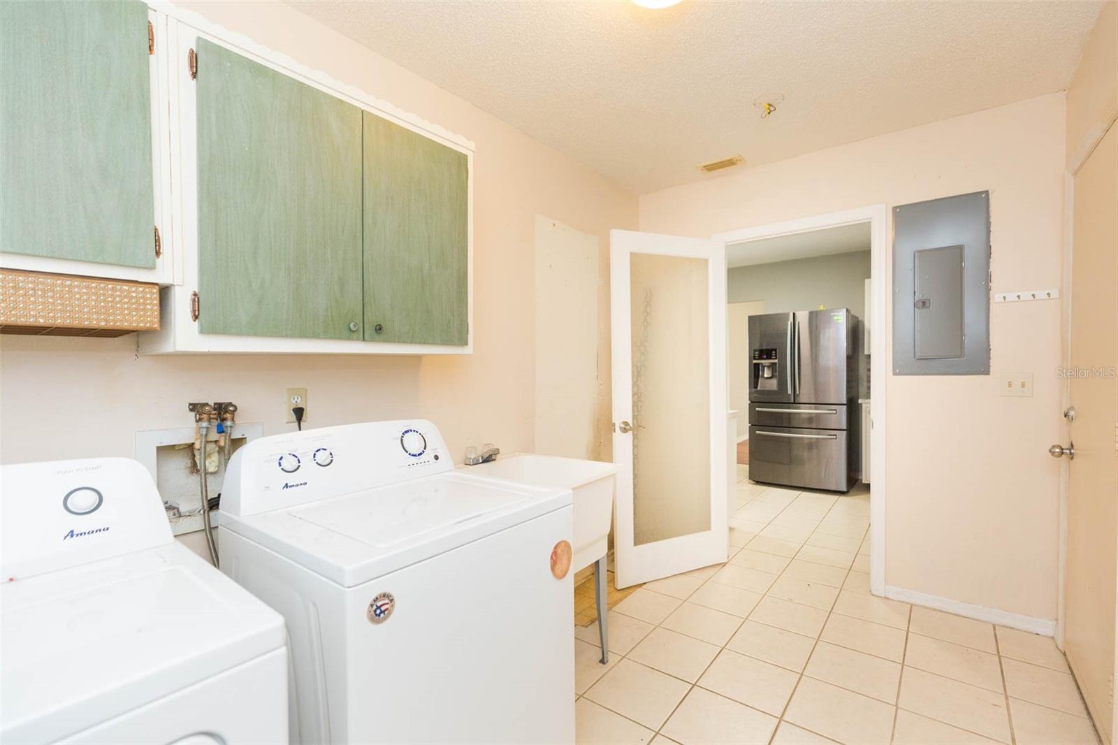 1816 N PEBBLE BEACH BLVD, SUN CITY CENTER, FL, 33573