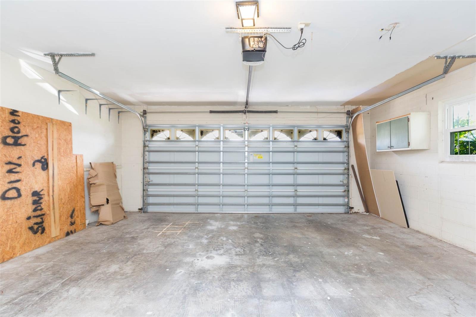 1816 N PEBBLE BEACH BLVD, SUN CITY CENTER, FL, 33573
