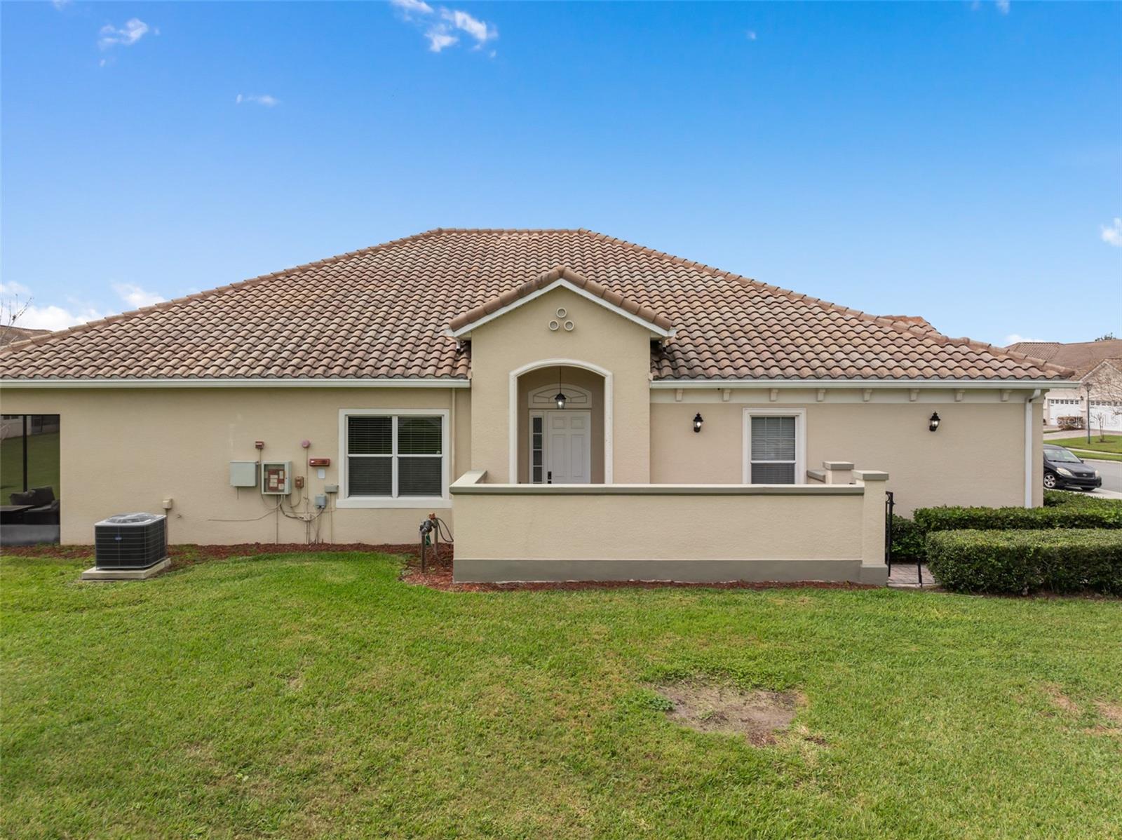 2400 HARWICH DR, KISSIMMEE, FL, 34741