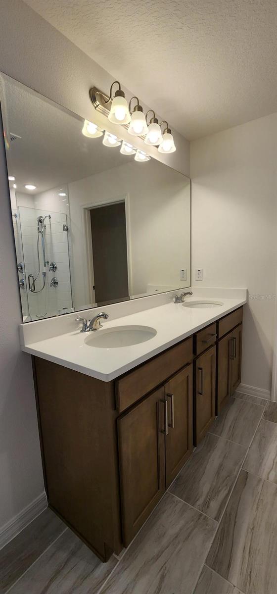 1355 BERRY LN, DAVENPORT, FL, 33837
