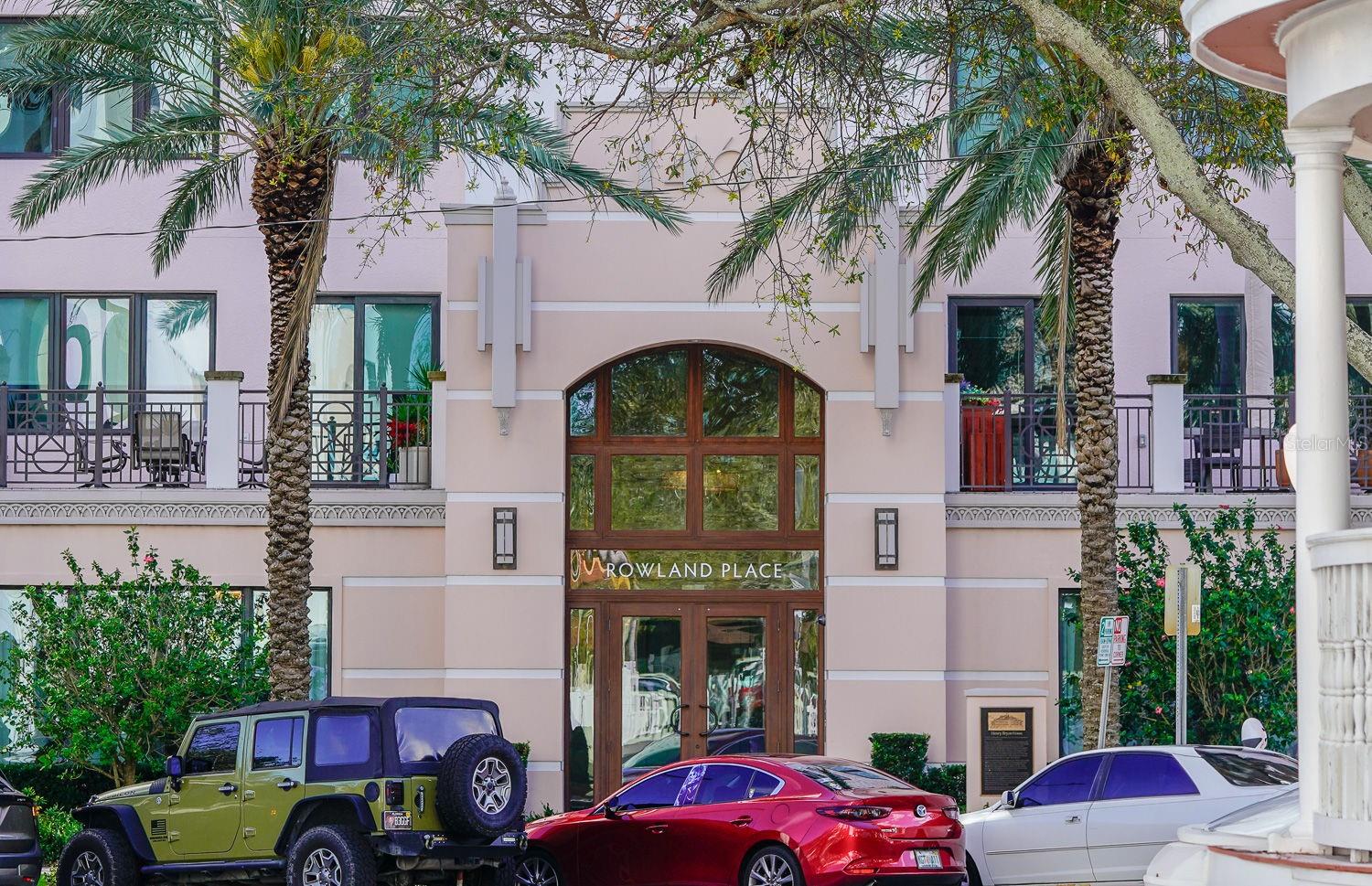 146 4TH AVE NE #204, ST PETERSBURG, FL, 33701