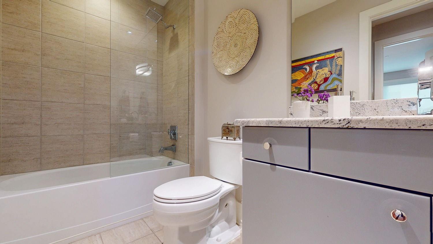 146 4TH AVE NE #204, ST PETERSBURG, FL, 33701