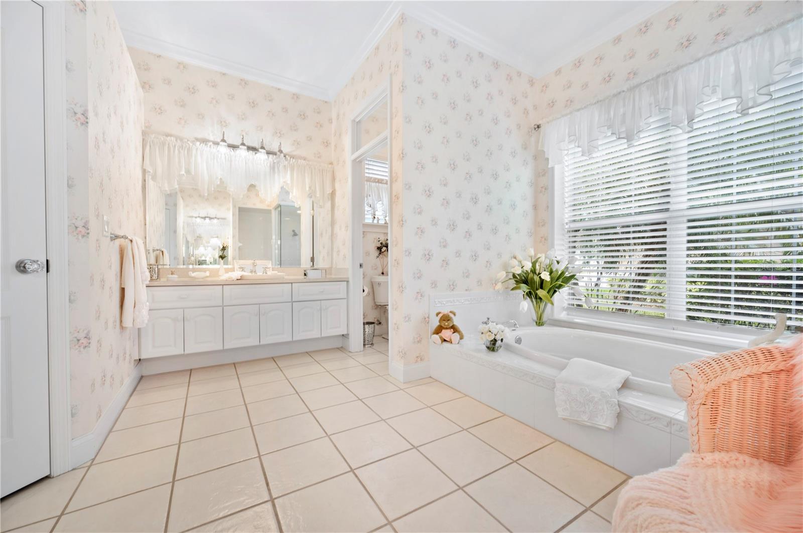 940 ASHTON OAKS CIR, LAKELAND, FL, 33813