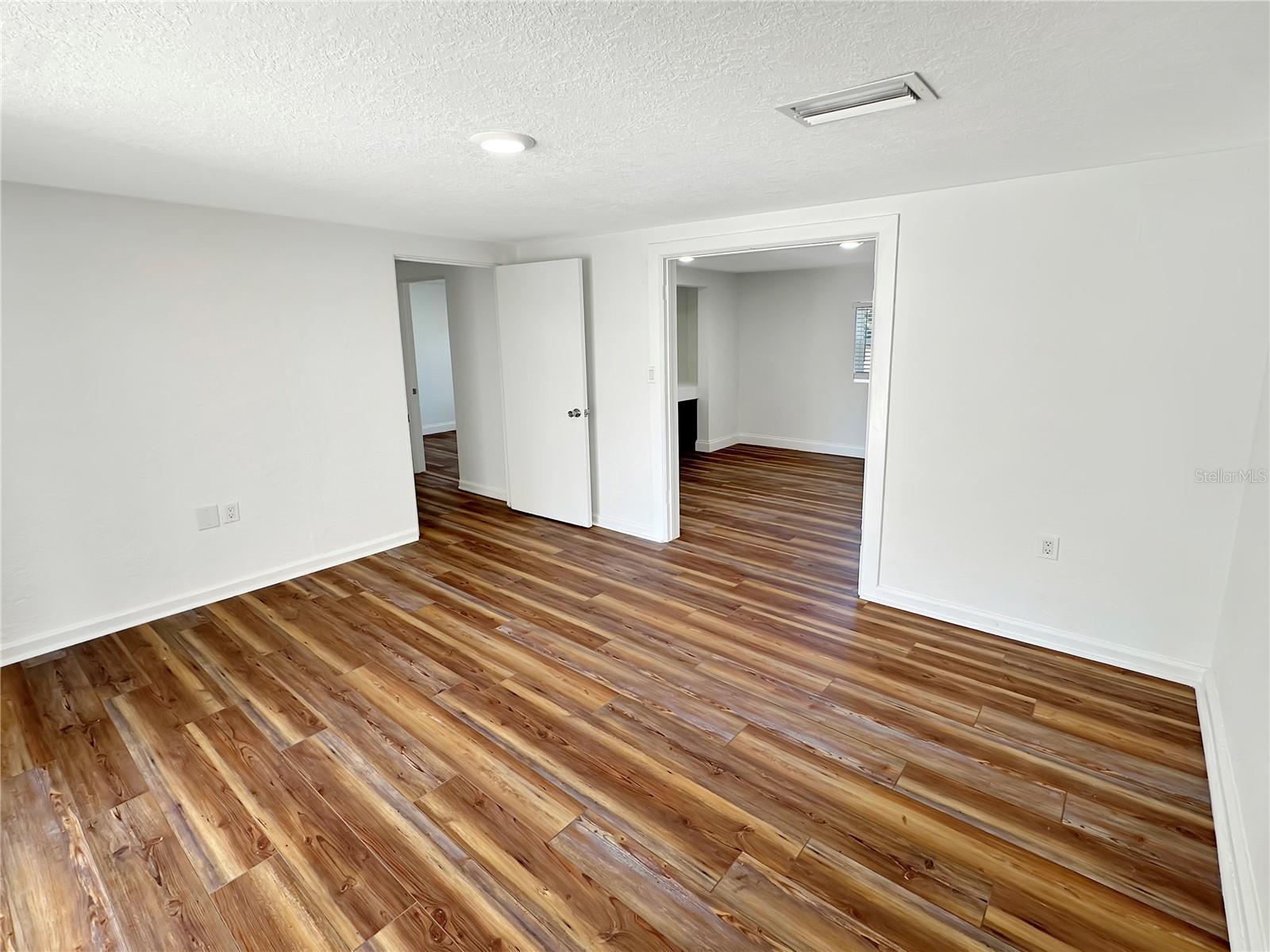3550 N COUNTY ROAD 19A, MOUNT DORA, FL, 32757