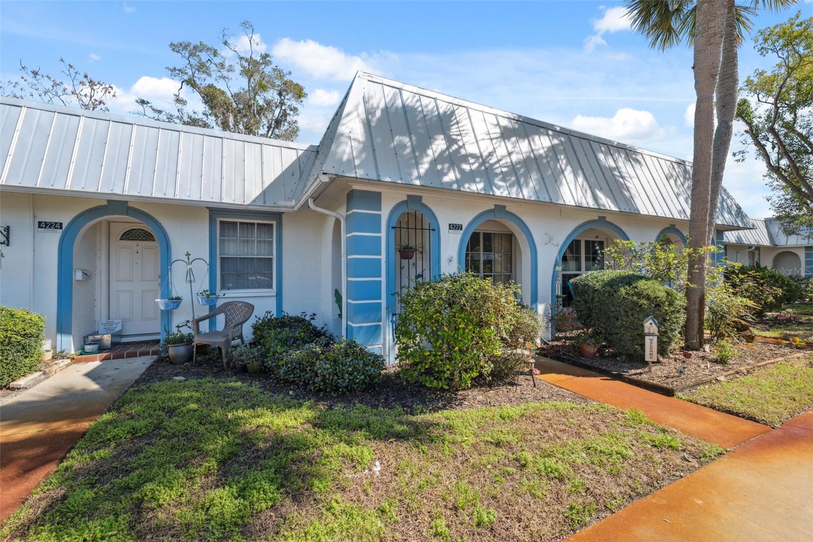 TB8354870 Property Photo