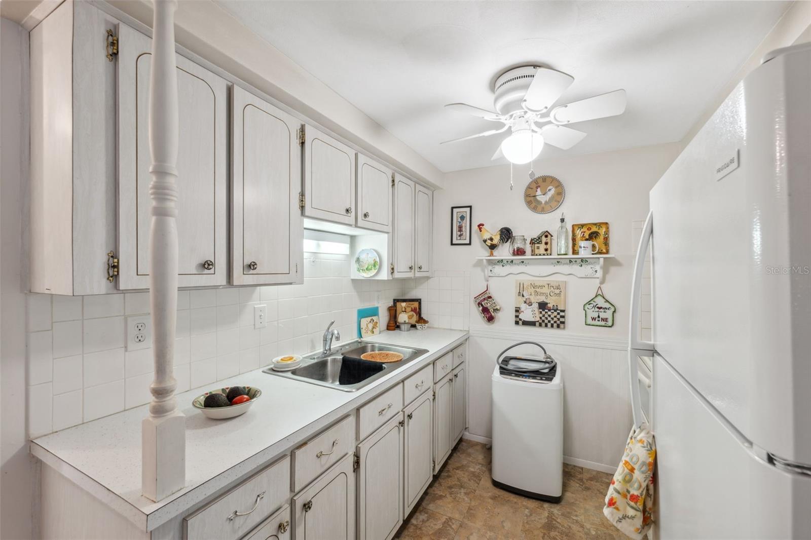 TB8354870 Property Photo