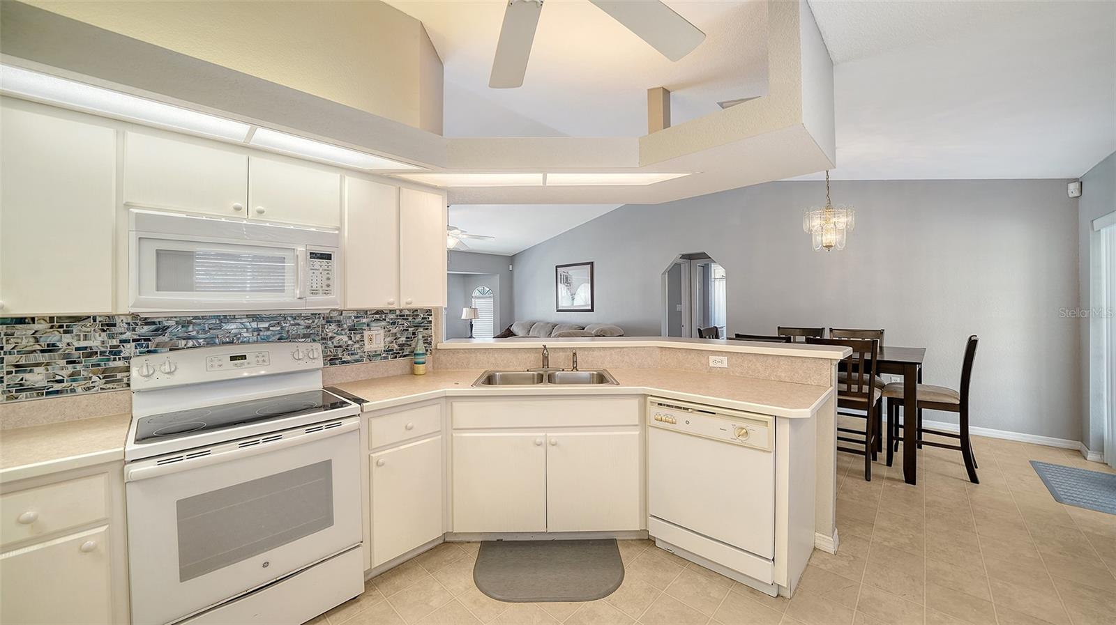 80 MOCHA CT, PUNTA GORDA, FL, 33983