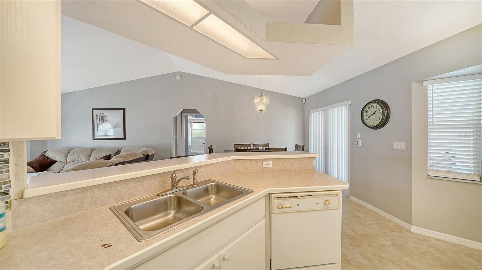 80 MOCHA CT, PUNTA GORDA, FL, 33983
