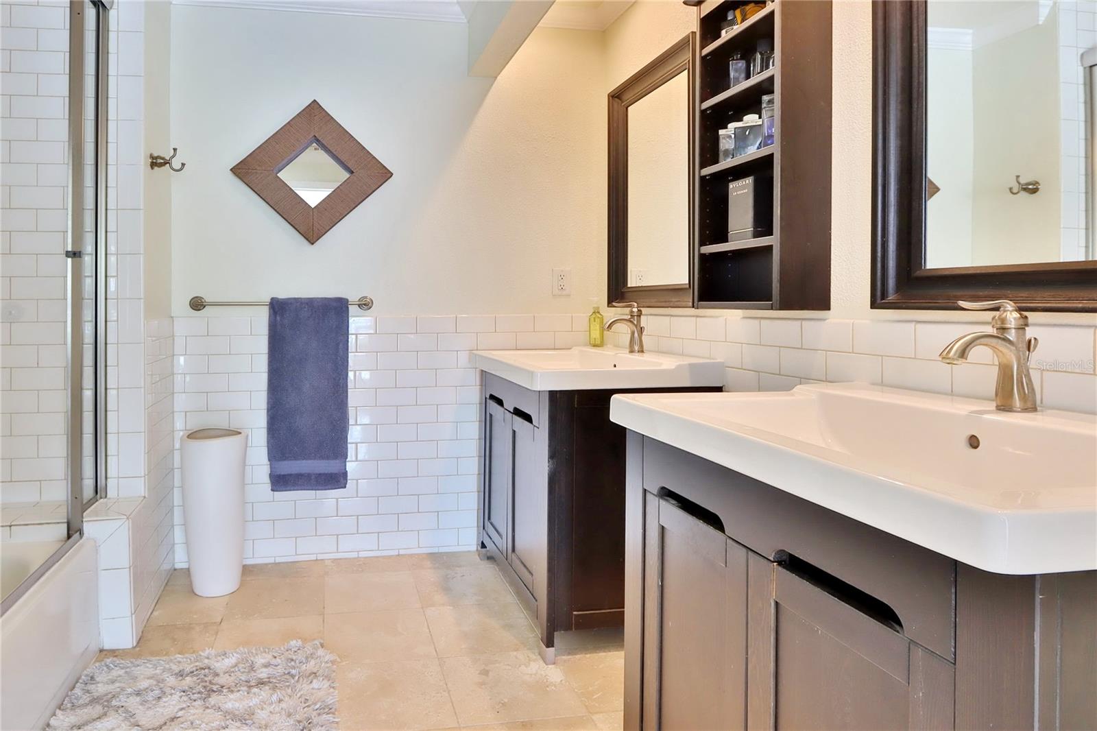 2985 W KNIGHTS AVE #2985, TAMPA, FL, 33611