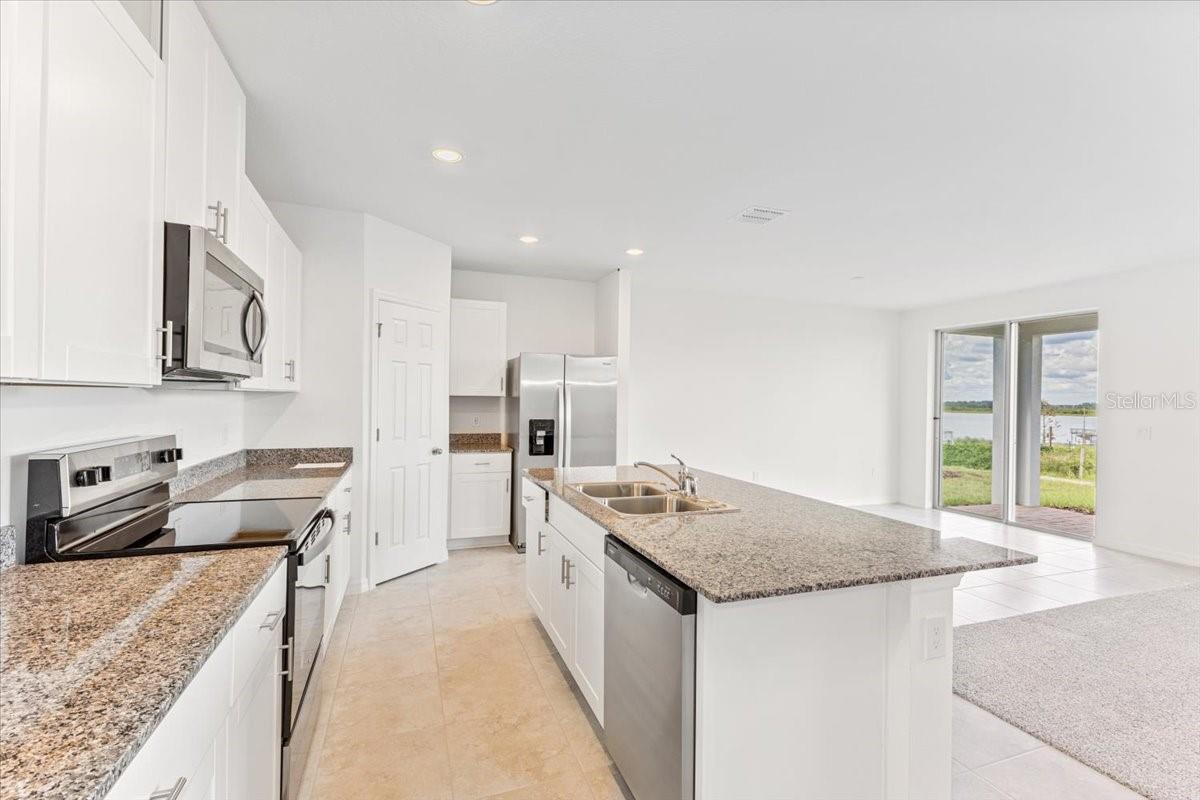 792 GRIFFON AVE, LAKE ALFRED, FL, 33850