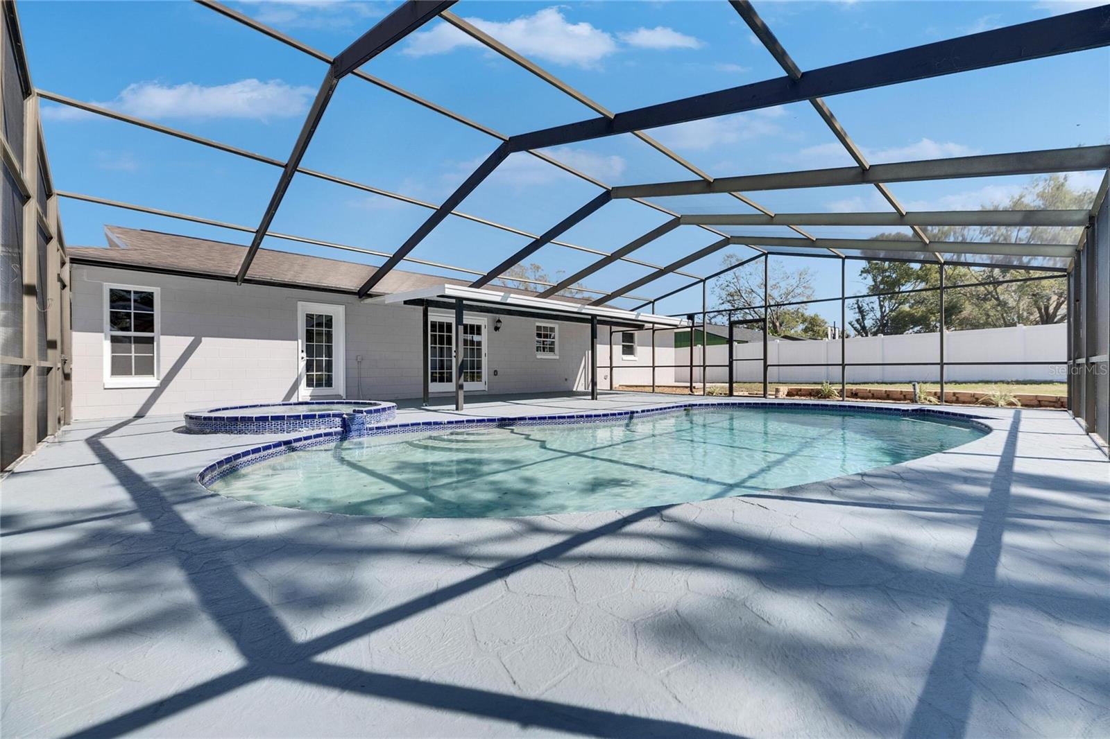 3213 KING WILLIAM CIR, SEFFNER, FL, 33584