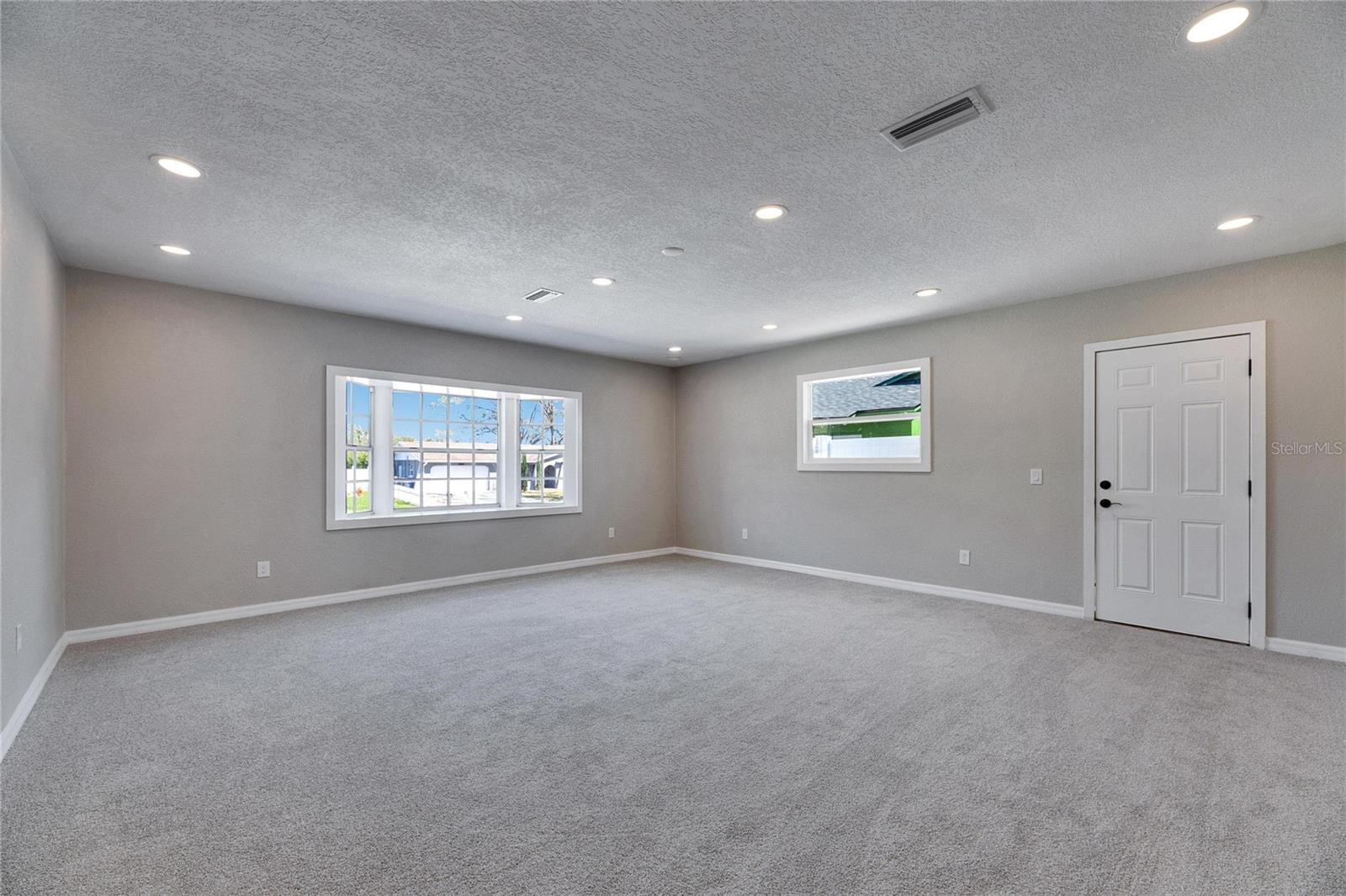 3213 KING WILLIAM CIR, SEFFNER, FL, 33584