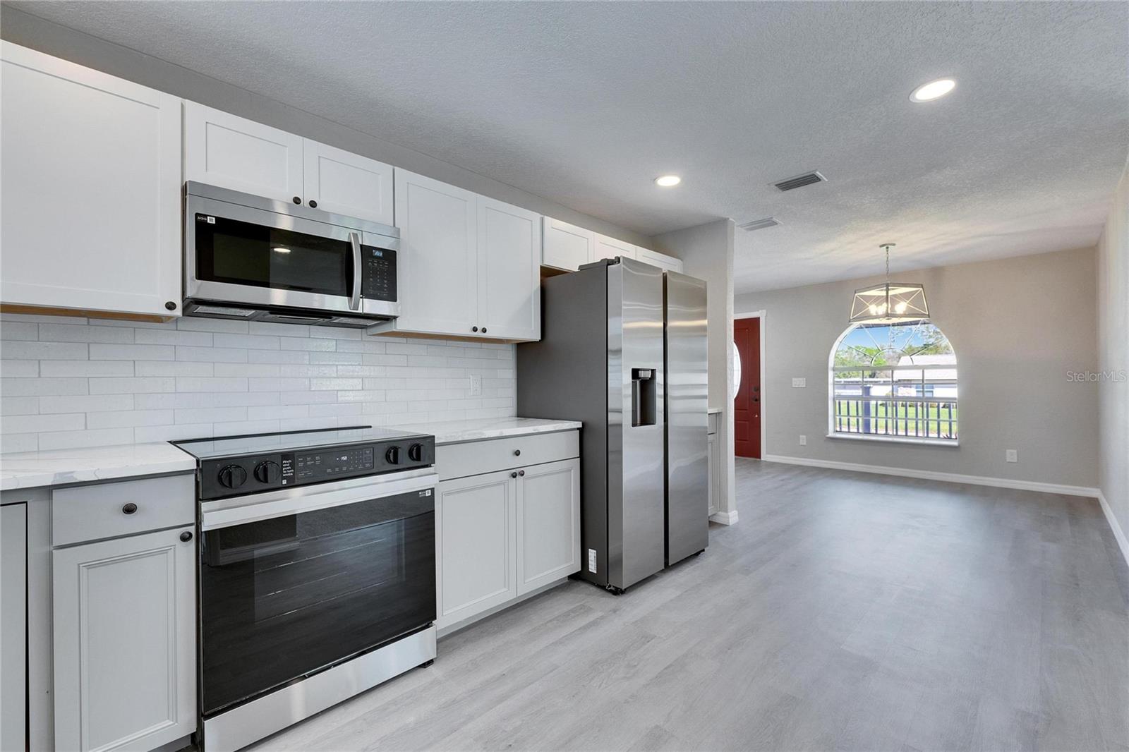 3213 KING WILLIAM CIR, SEFFNER, FL, 33584