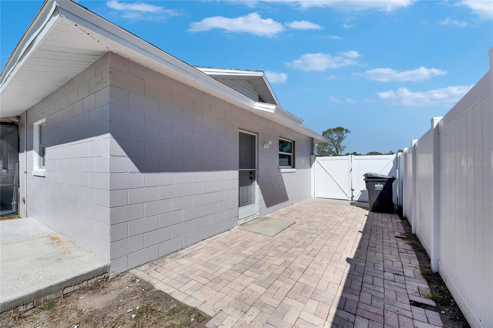 3213 KING WILLIAM CIR, SEFFNER, FL, 33584