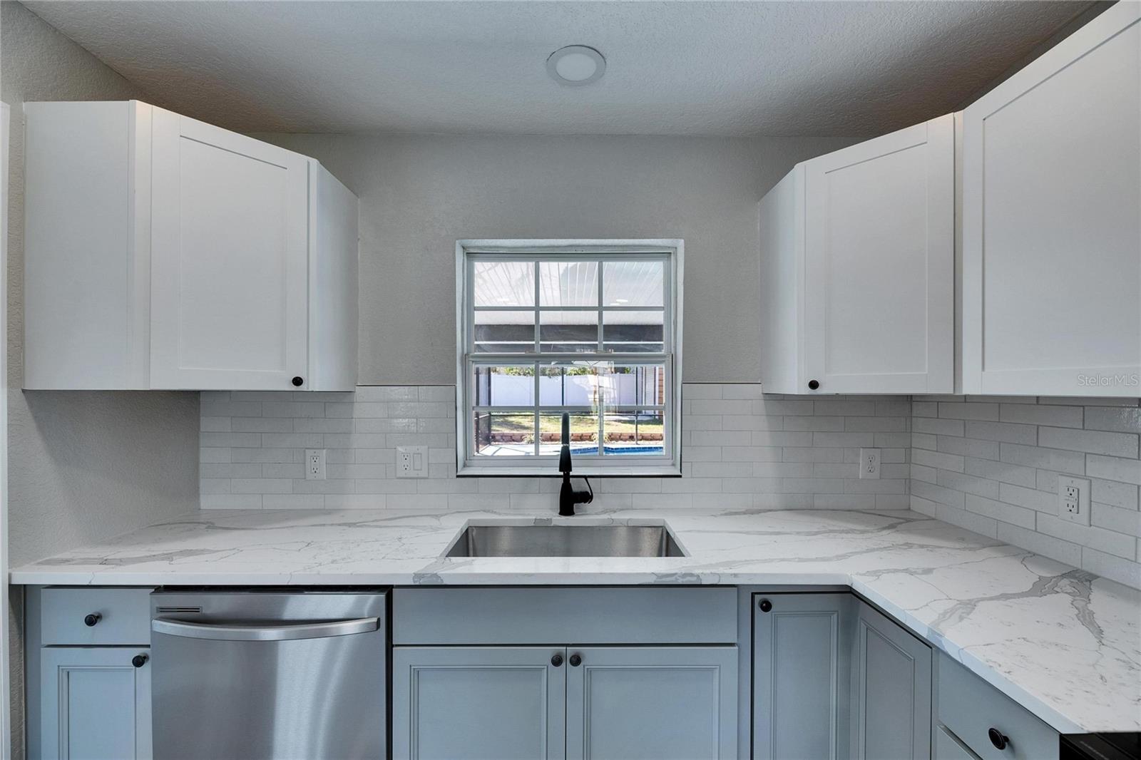 3213 KING WILLIAM CIR, SEFFNER, FL, 33584