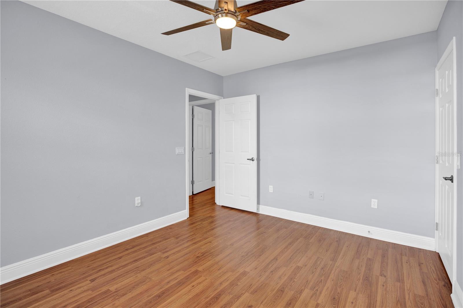 642 BLUE TAVERNA LN, CLEARWATER, FL, 33756