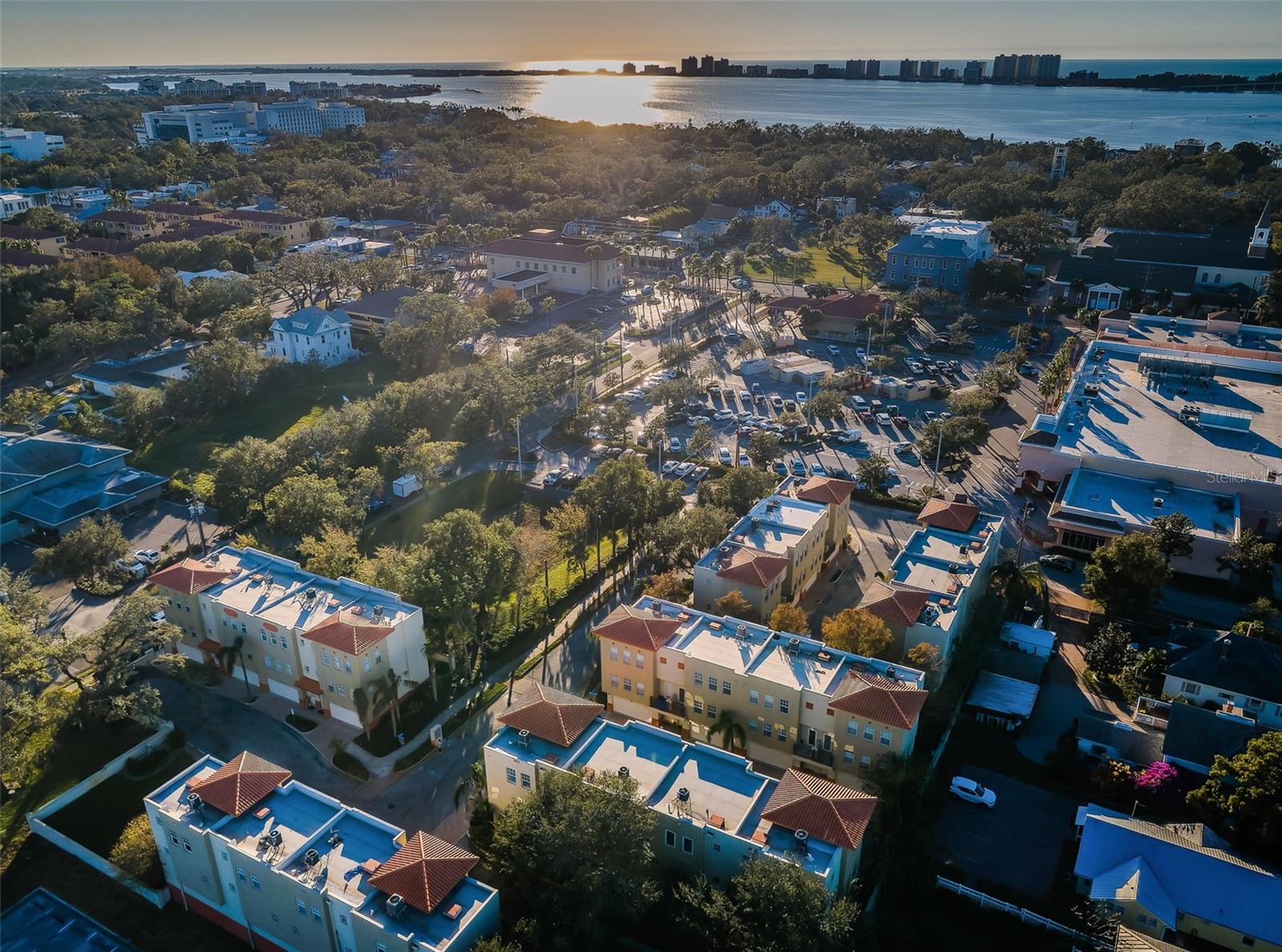 642 BLUE TAVERNA LN, CLEARWATER, FL, 33756