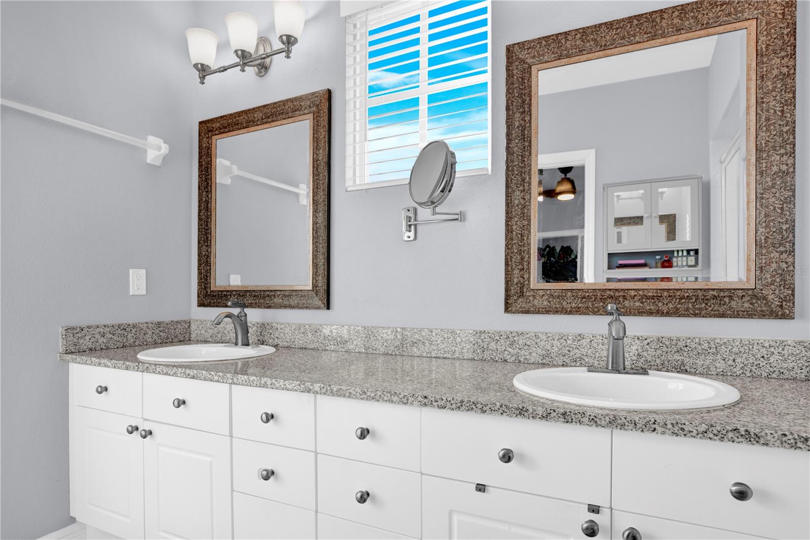 642 BLUE TAVERNA LN, CLEARWATER, FL, 33756