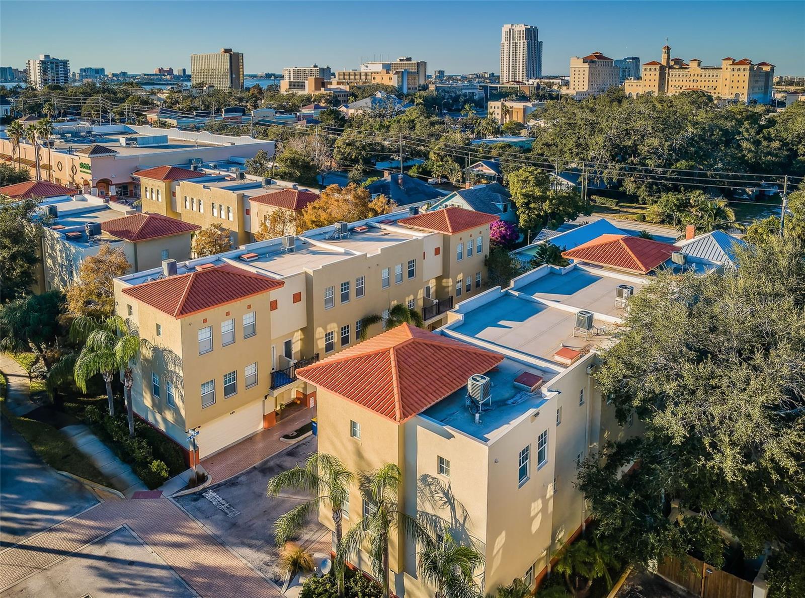 642 BLUE TAVERNA LN, CLEARWATER, FL, 33756