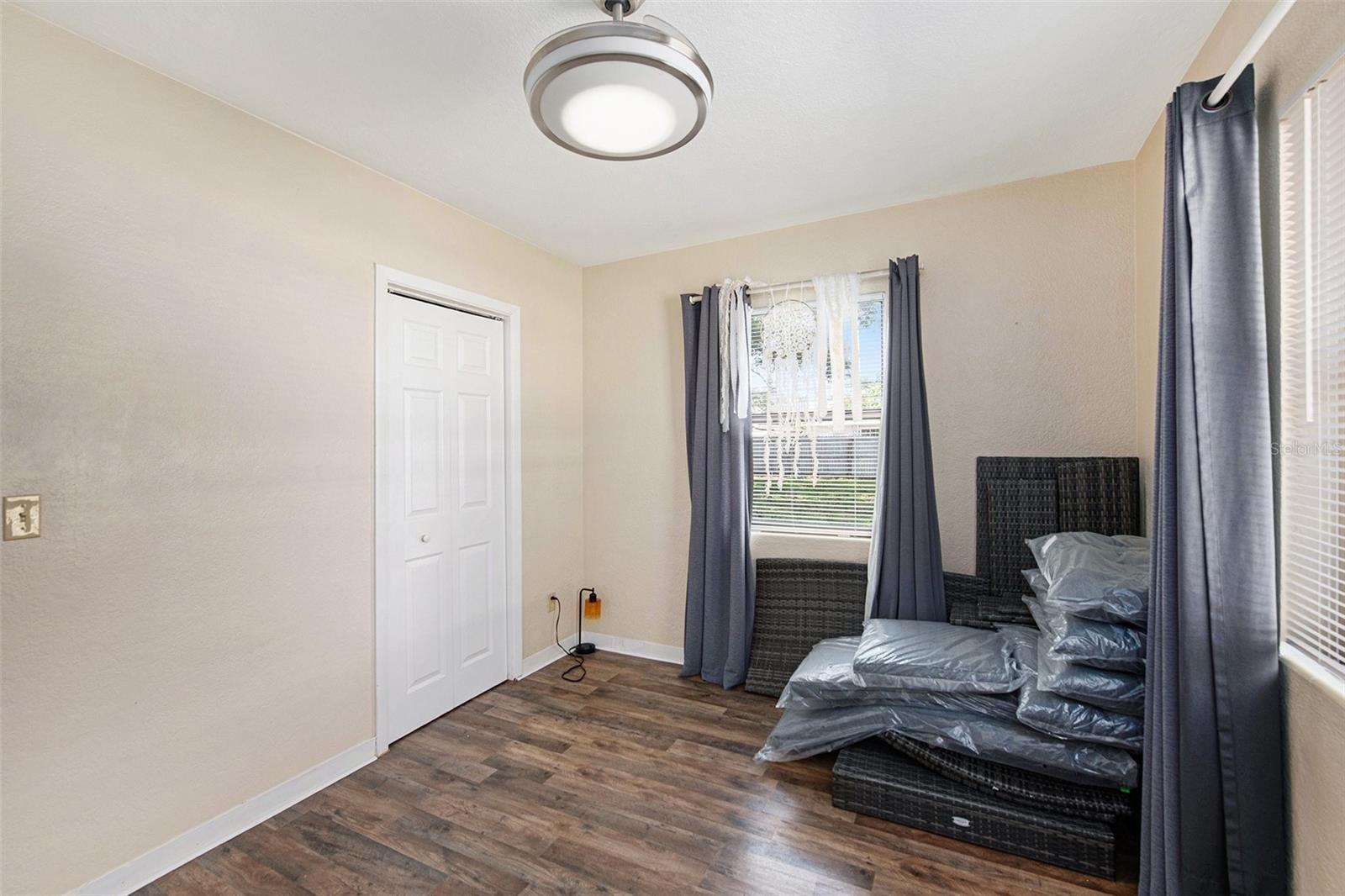 917 2ND AVE NW, LARGO, FL, 33770