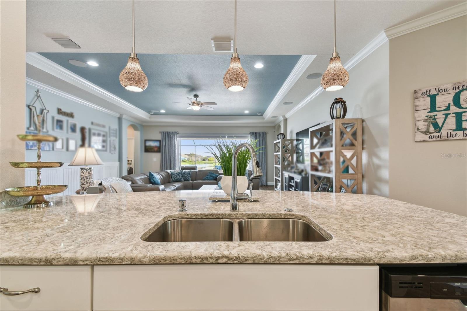 17517 BRIGHT WHEAT DR, LITHIA, FL, 33547