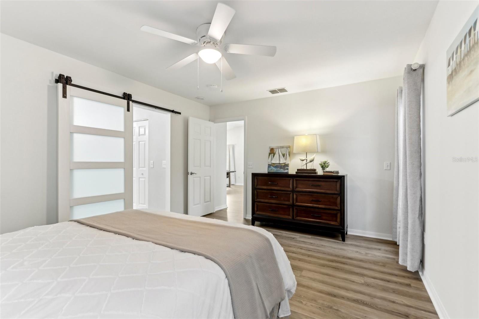 32222 SUMMERTREE CIRCLE, LEESBURG, FL, 34748