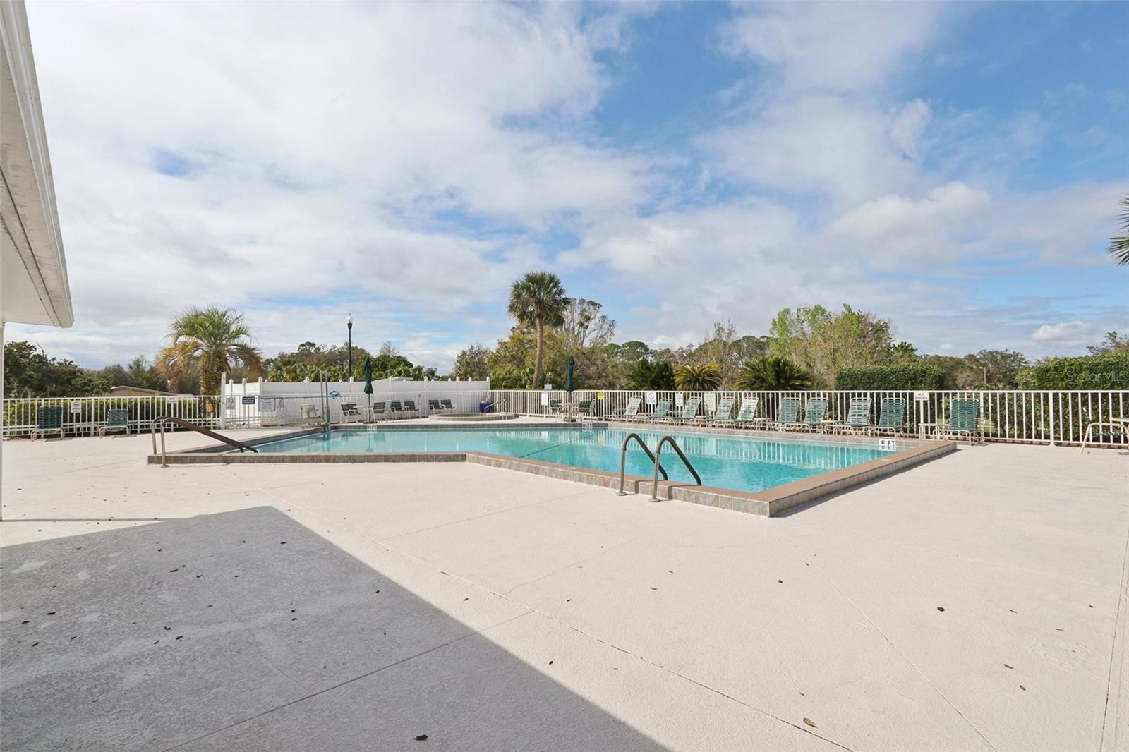 32222 SUMMERTREE CIRCLE, LEESBURG, FL, 34748