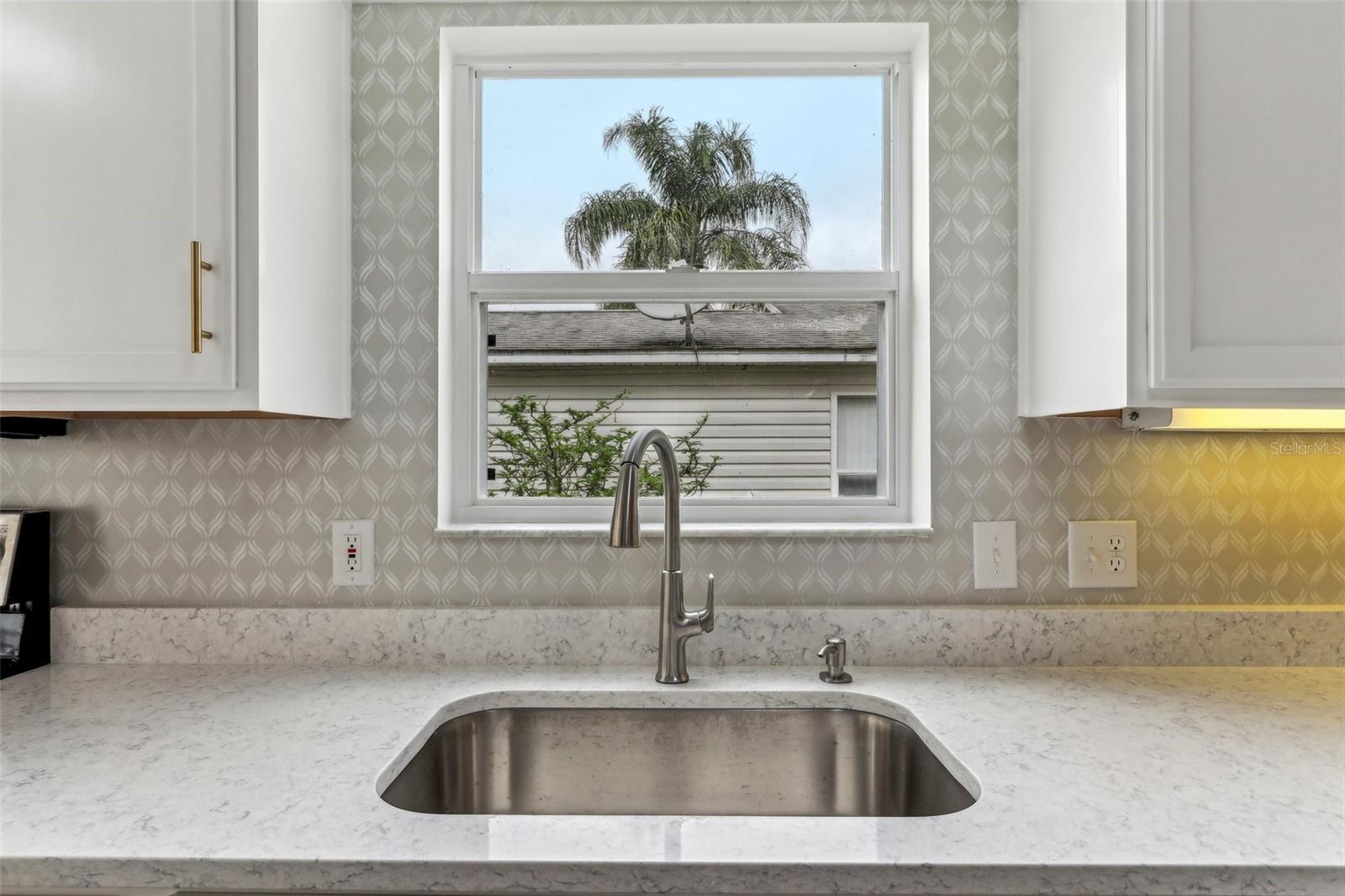 32222 SUMMERTREE CIRCLE, LEESBURG, FL, 34748
