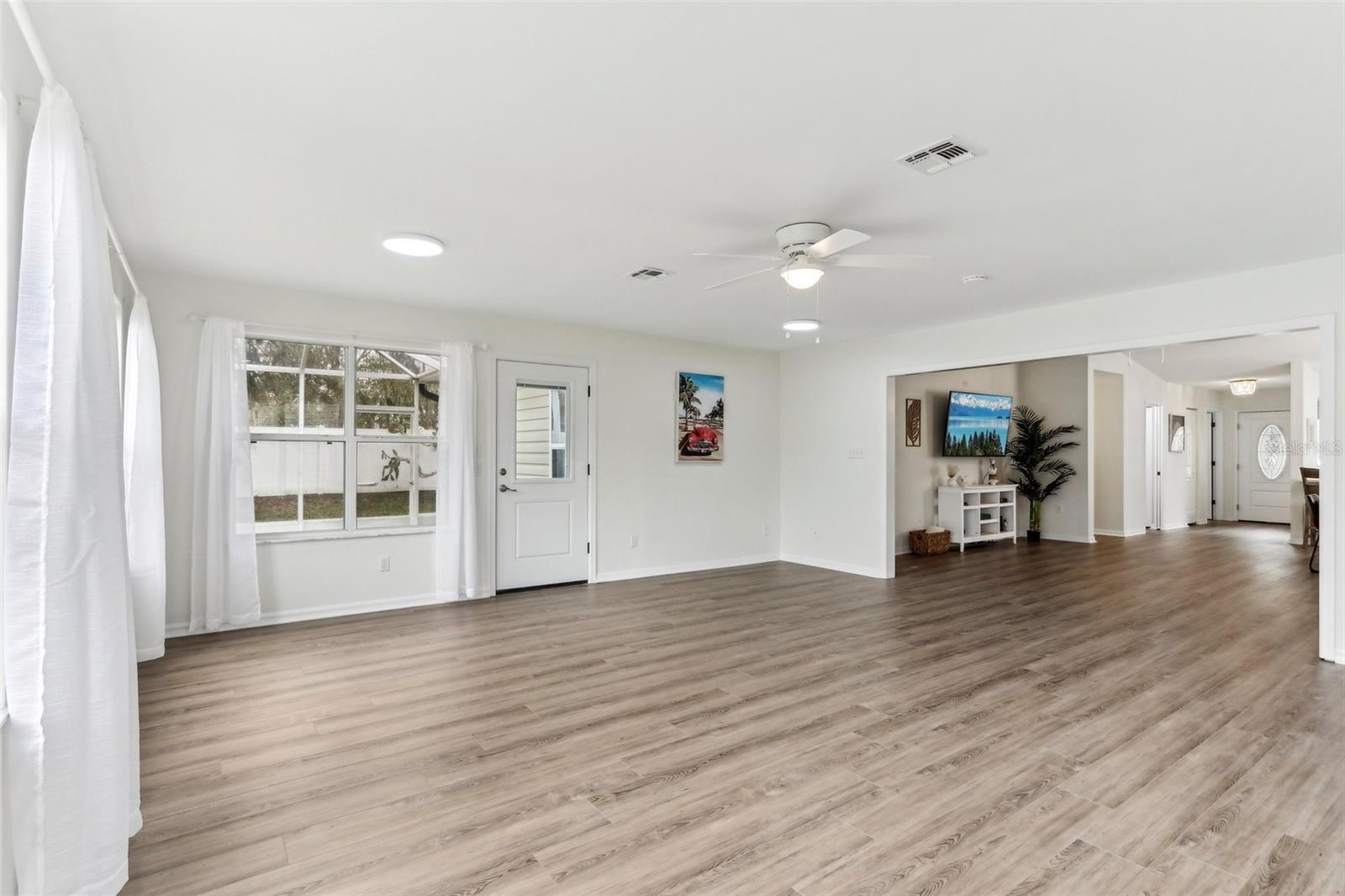 32222 SUMMERTREE CIRCLE, LEESBURG, FL, 34748