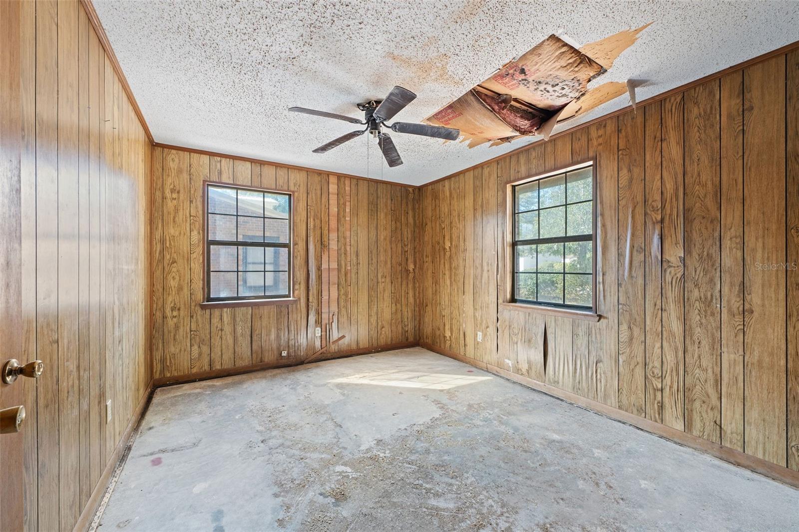 705 SCHOOL AVE, CRESTVIEW, FL, 32536