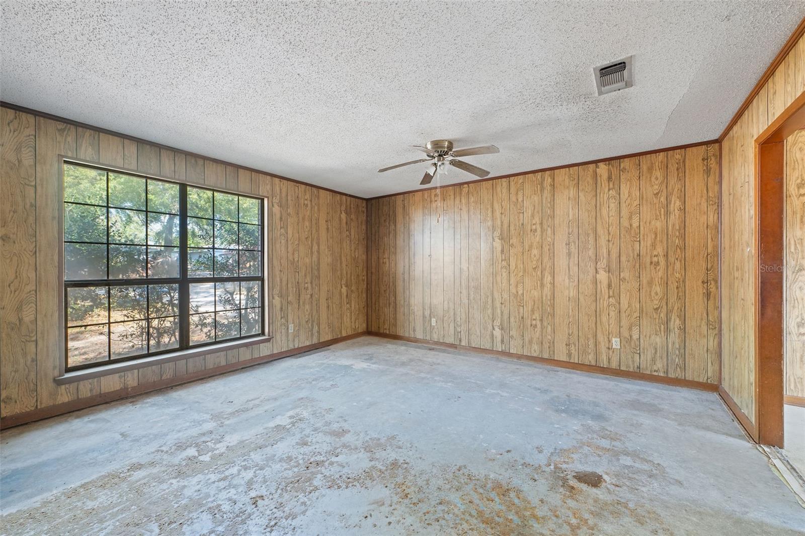 705 SCHOOL AVE, CRESTVIEW, FL, 32536