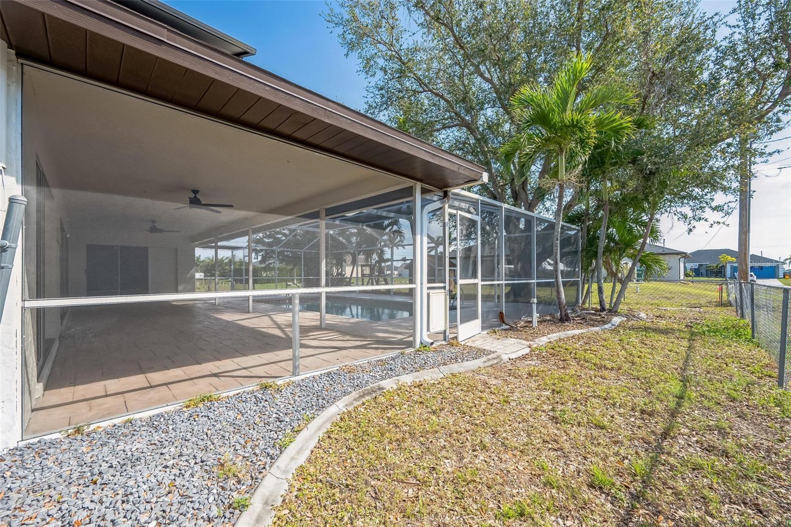 1415 NW 9TH AVE, CAPE CORAL, FL, 33993