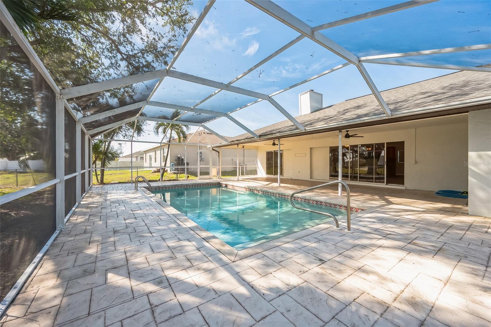 1415 NW 9TH AVE, CAPE CORAL, FL, 33993