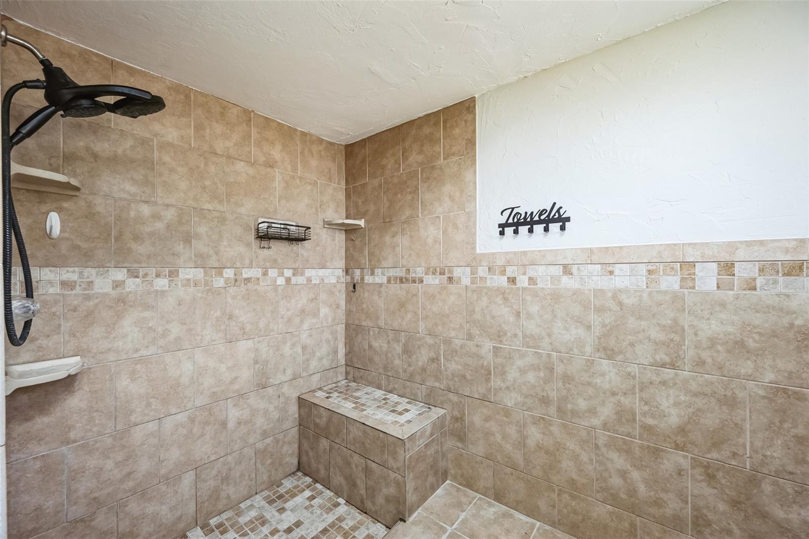 1415 NW 9TH AVE, CAPE CORAL, FL, 33993
