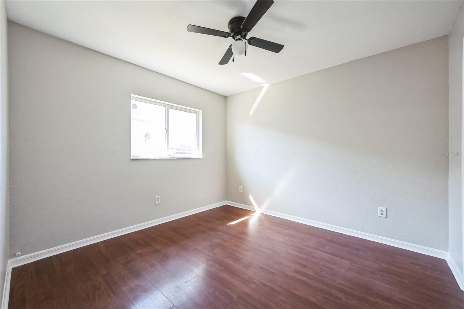1415 NW 9TH AVE, CAPE CORAL, FL, 33993