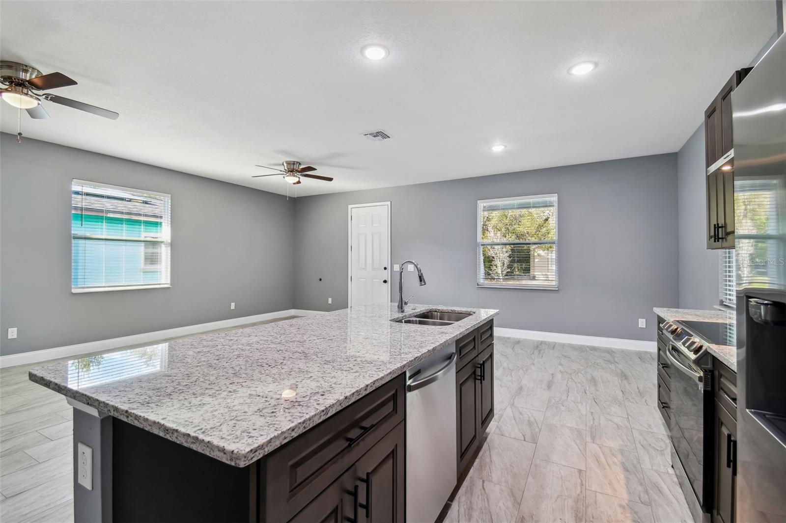 4225 E PALIFOX ST, TAMPA, FL, 33610