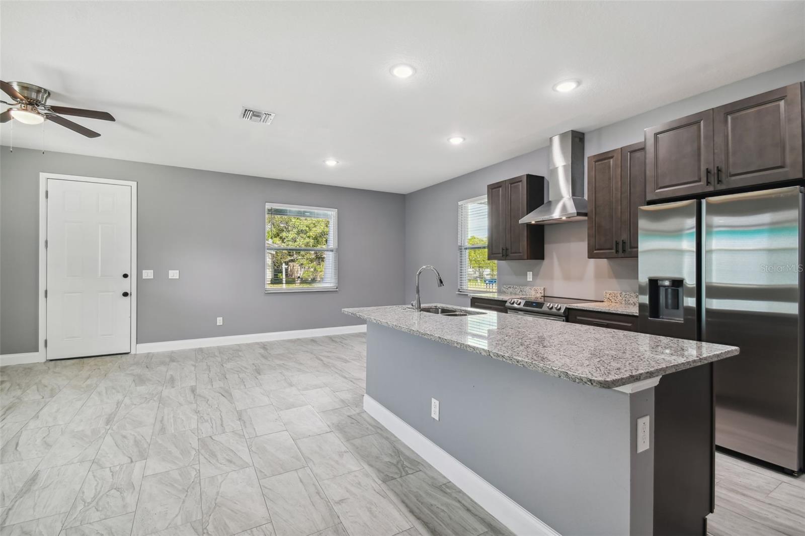 4225 E PALIFOX ST, TAMPA, FL, 33610