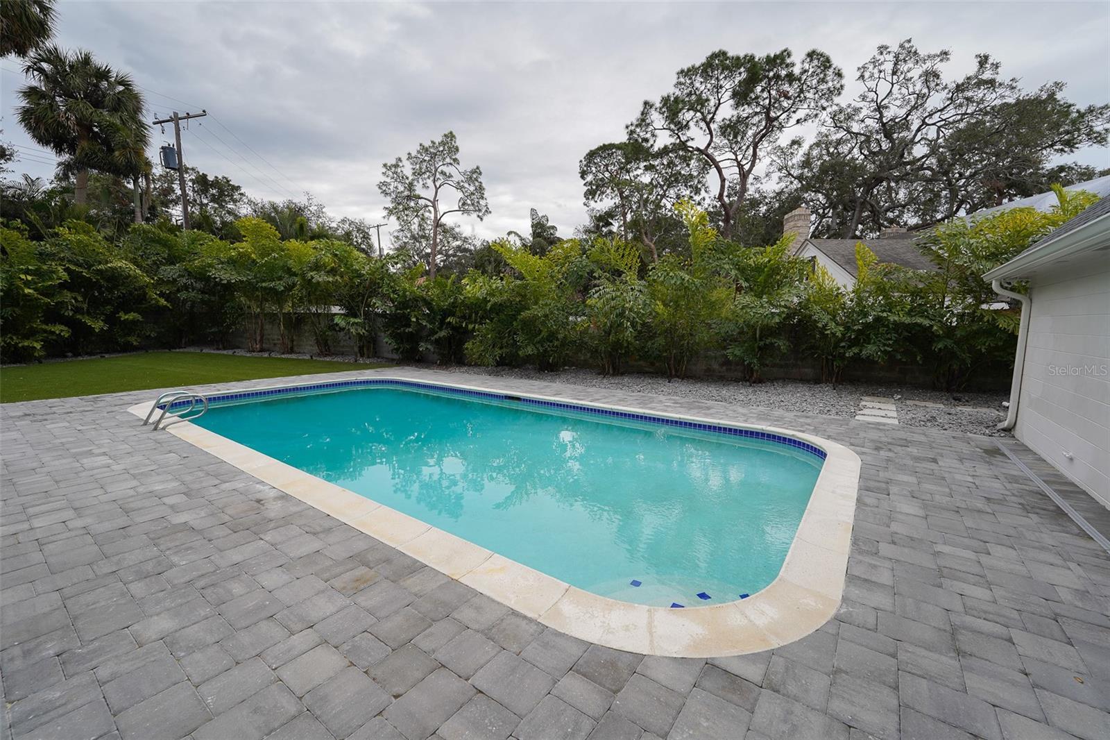 414 S SHORE CREST DR, TAMPA, FL, 33609