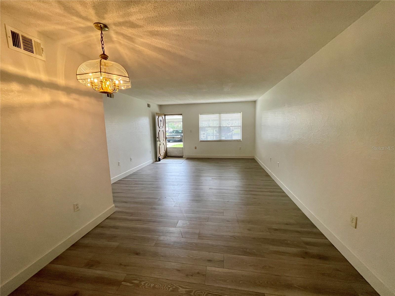 9950 62ND TER N #106, SEMINOLE, FL, 33708