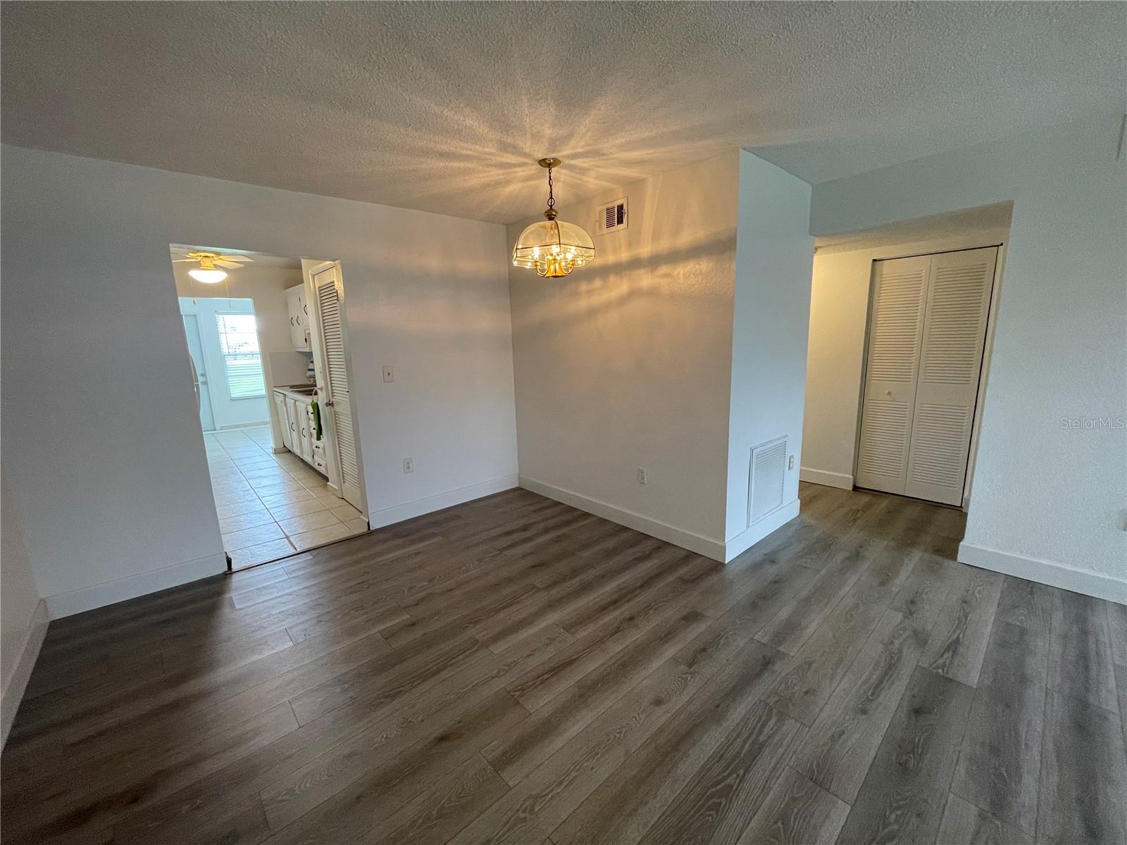 9950 62ND TER N #106, SEMINOLE, FL, 33708
