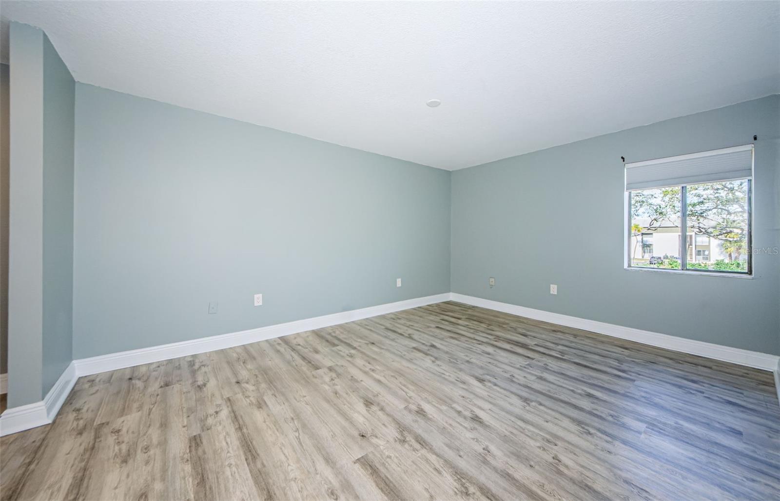 722 116TH AVE N #2002, ST PETERSBURG, FL, 33716